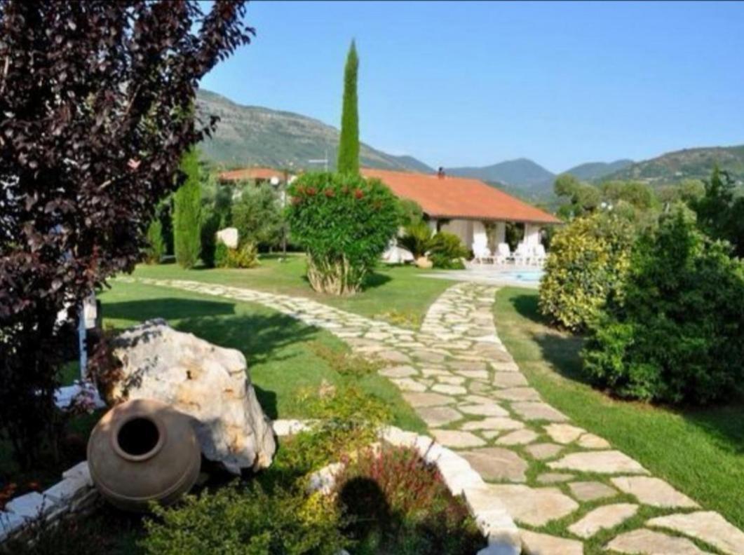 Villetta Blue Garden Sonnino Экстерьер фото
