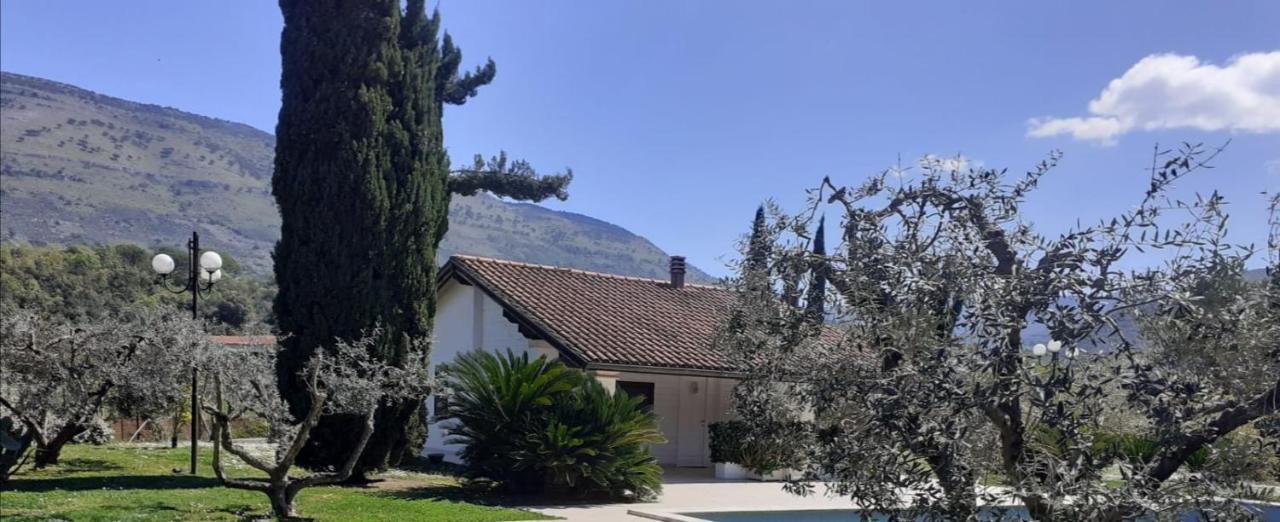Villetta Blue Garden Sonnino Экстерьер фото