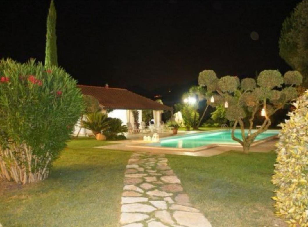 Villetta Blue Garden Sonnino Экстерьер фото